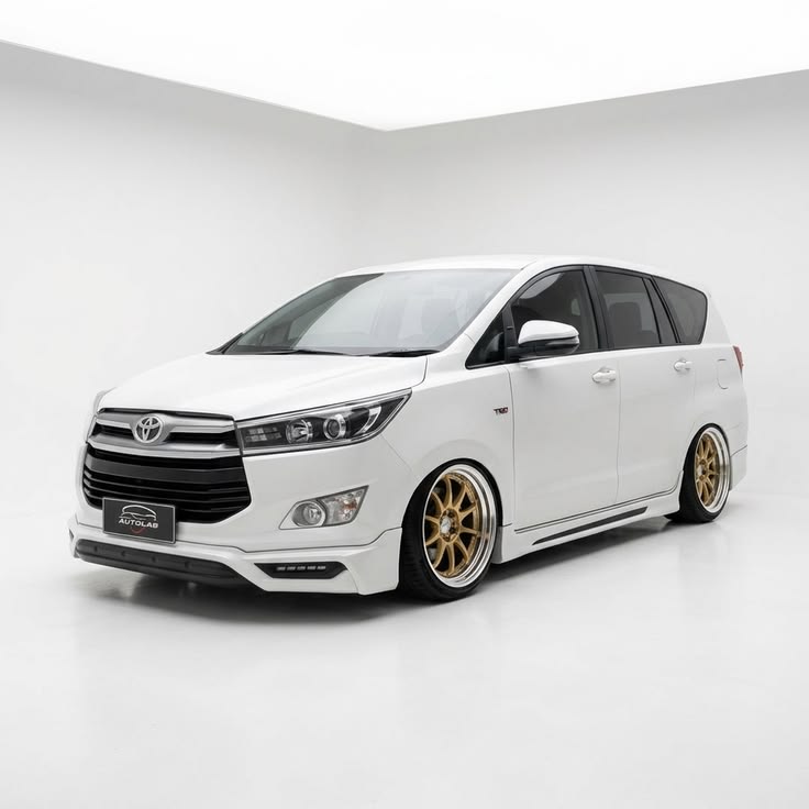 Toyota Innova Reborn